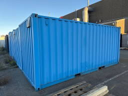 Skibscontainer 20 fod med indhold. Con. 3