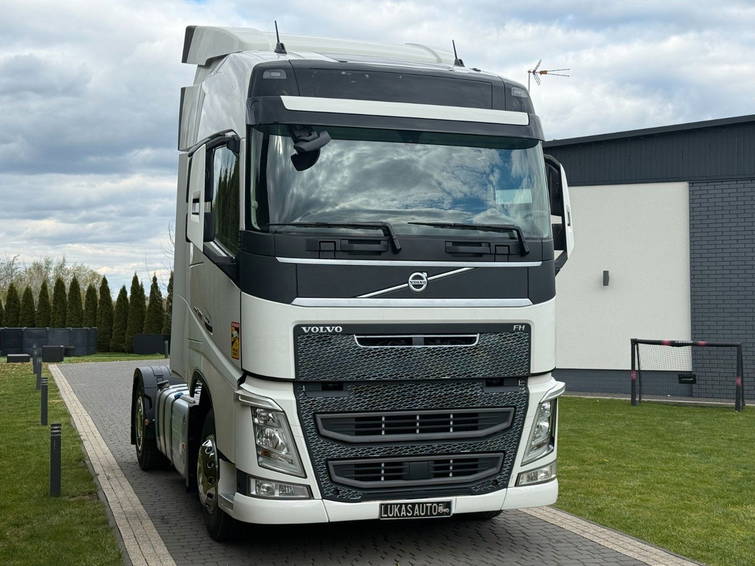 Volvo FH 500 Automatic TWO Tanks 4
