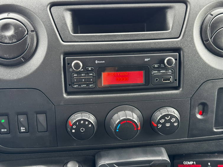 Renault Master Z.Eelektro auto 26