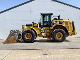 Caterpillar 966M - Automatic Greasing / 3th Function