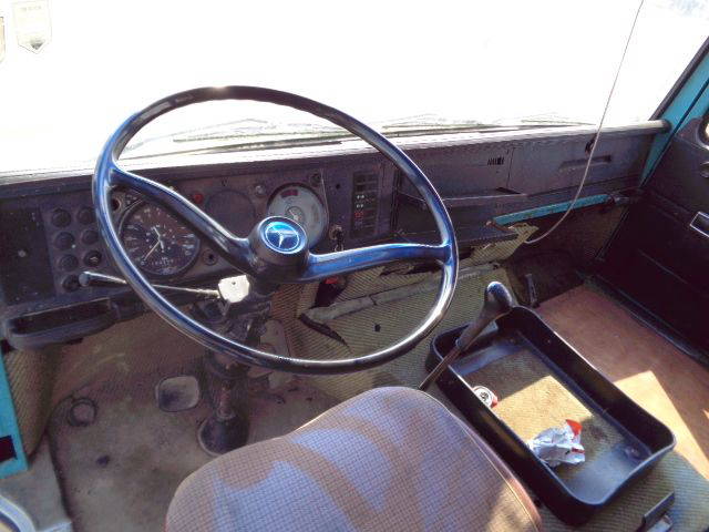 Mercedes-Benz LP 911 12