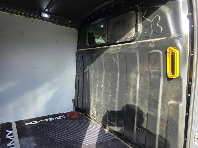 Iveco 35C212 Air Pro, zwillingsbereift, full option 16