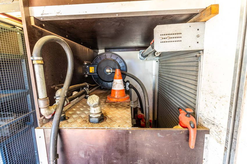 MAN TGL 12.180 BL -Doka 11