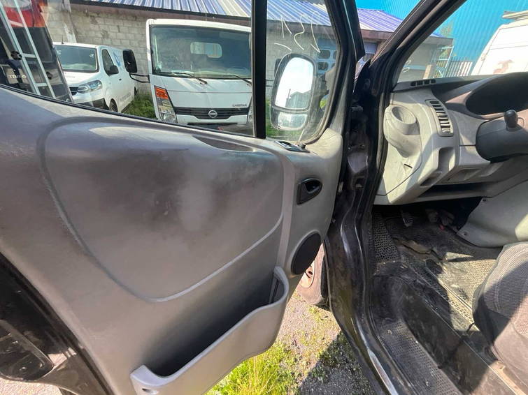 Opel Vivaro 28